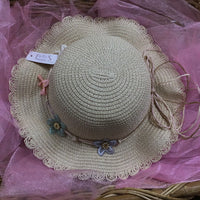 Ivy’s Straw Hat with Flower Band Assorted