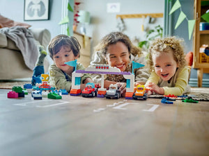 LEGO® DUPLO® F1® 10445 Team Race Cars and Drivers