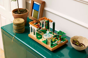 LEGO® Icons 10359 Fountain Garden