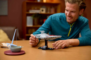 LEGO® Star Wars™ 75404 construction model of an Acclamator-Class Assault Ship