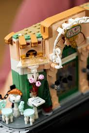 LEGO® Icons 10362 French Café