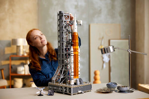LEGO® Icons 10341 NASA Artemis Space Launch System