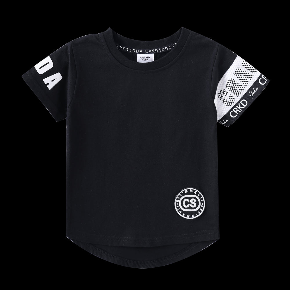 Cracked Soda Cole Detailed Sleeve Tee - Black