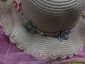 Ivy’s Straw Hat with Flower Band Assorted