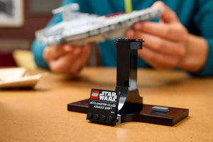 LEGO® Star Wars™ 75404 construction model of an Acclamator-Class Assault Ship