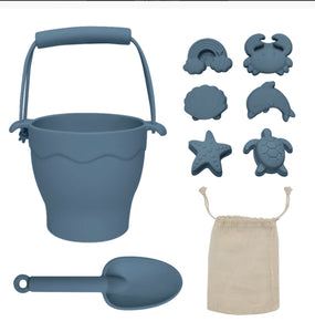 Playground By living Textiles Silicone Bucket and Spade Set