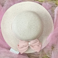Ivy’s Straw Hat With Bow Detail