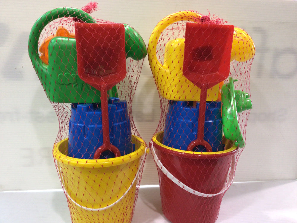 Fountain 7 piece bucket Beach set