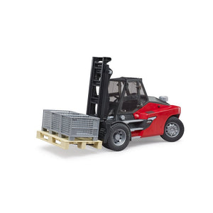 Bruder 1/16 Linde HT160 Forklift with Pallet and 3 Cages
